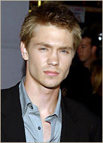 chadmichaelmurray_150x208.jpg